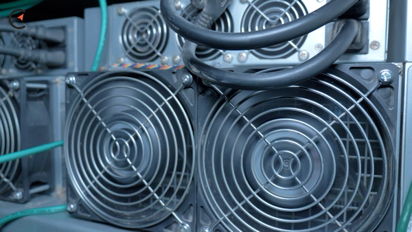 Kazakh Bitcoin miners power off as energy crisis deepens