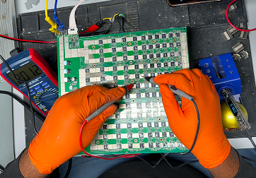 World-Class Technicians & In-House Repair Center